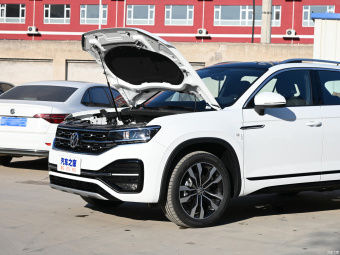 VW Tayron R-Line Connect 4Motion 380TSI